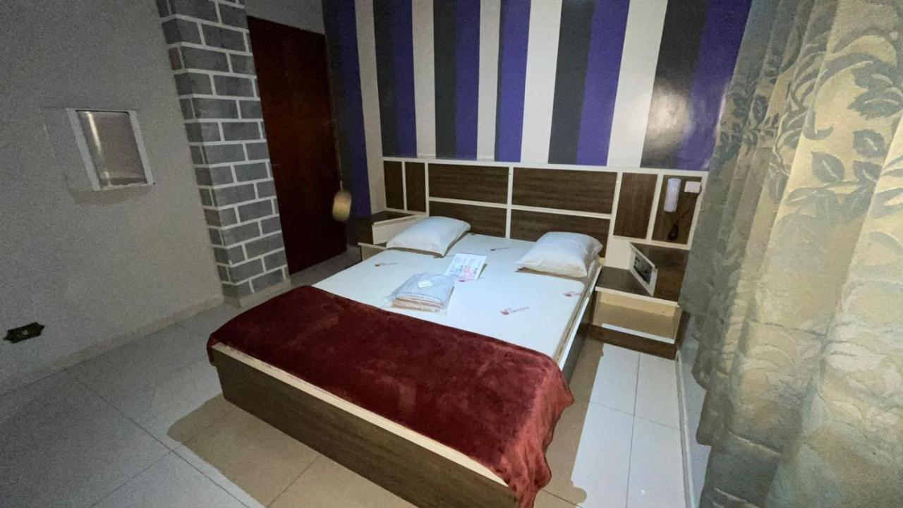 Hotel Tenda Jardim เซาเปาโล ภายนอก รูปภาพ